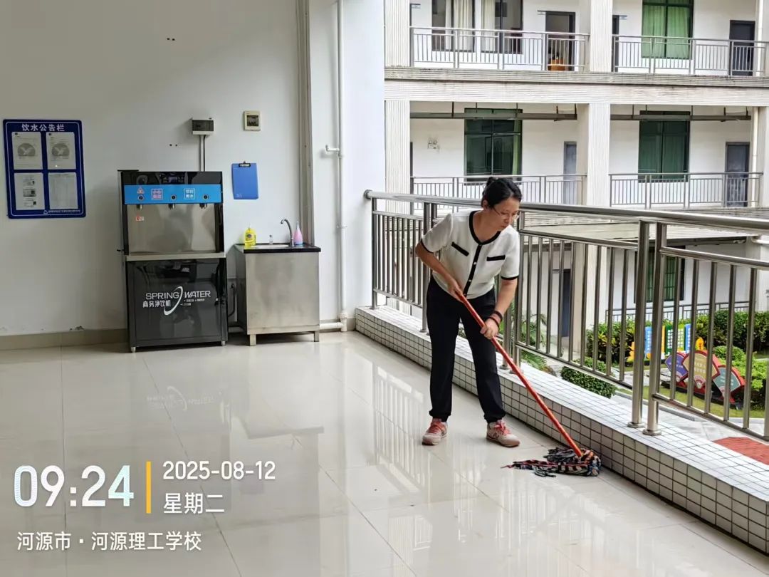 1756632975863333.jpg 4.jpg